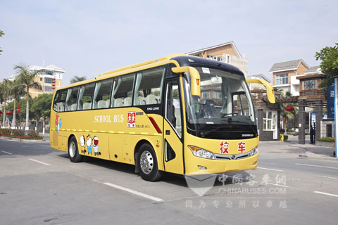 金龙校车XMQ6998ASD3