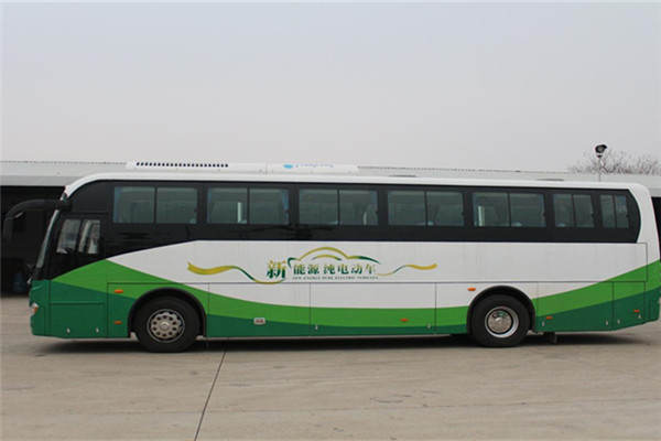 百路佳JXK6113BEV1公交车（纯电动27-35座）