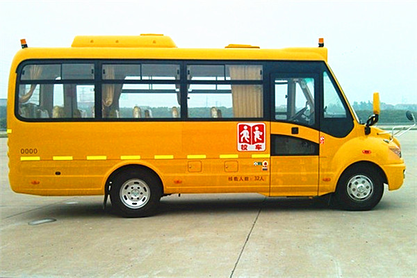 东风DFH6660B小学生专用校车（柴油国五24-32座）