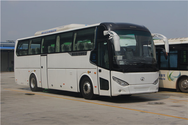 南京金龙NJL6117BEV32客车（纯电动24-48座）