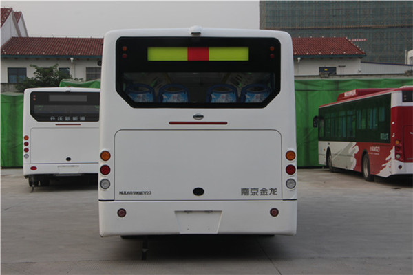 南京金龙NJL6859BEV6公交车（纯电动10-28座）