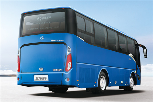 金龙XMQ6825CYD6T客车（柴油国六24-36座）