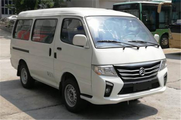 金旅XML5028XSW25商务车（汽油国五4-7座）